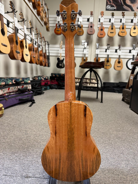 Makaio MSMT-10 Spalted Mango Tenor Ukulele w/Case