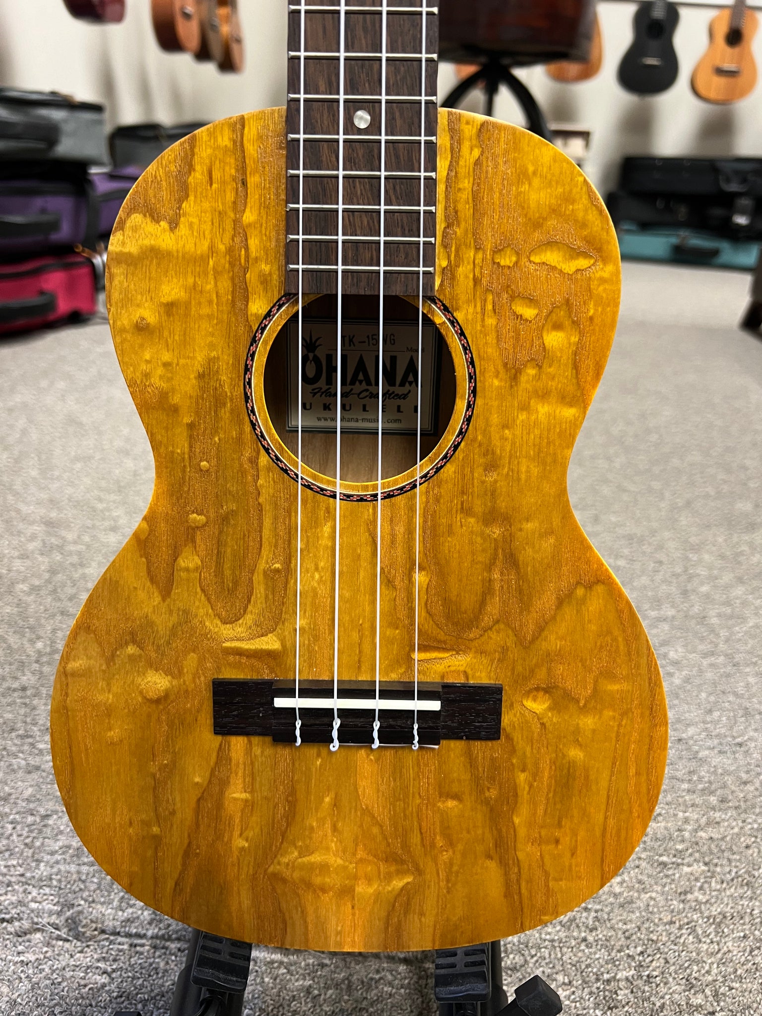 OHANA TK-15W Willow Wood Tenor Ukulele - Satin Finish