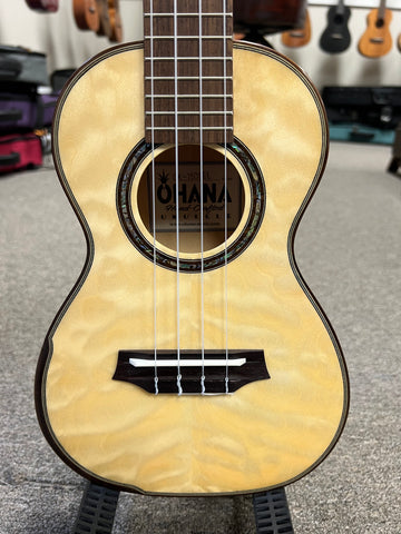 OHANA CK-150QEL Quilted Eucalyptus Concert Ukulele -Bevel Armrest