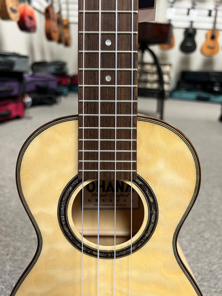 OHANA CK-150QEL Quilted Eucalyptus Concert Ukulele -Bevel Armrest