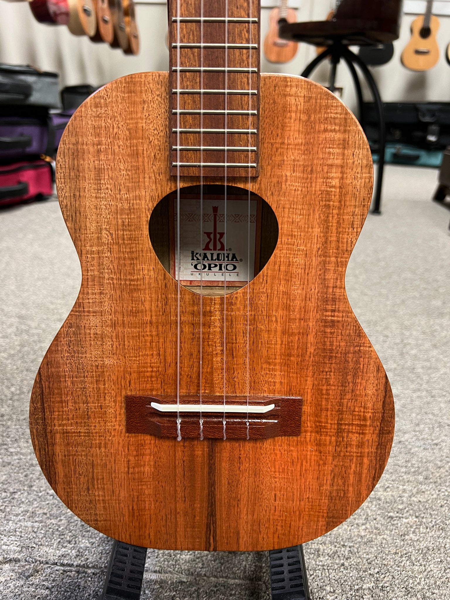 KoAloha KTO-10 Solid Acacia Opio Tenor Ukulele w/Case