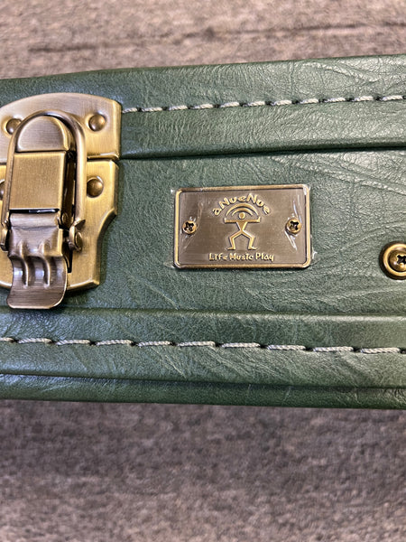 aNueNue UT-110 Solid Mahogany Bird Tenor Ukulele w/Case