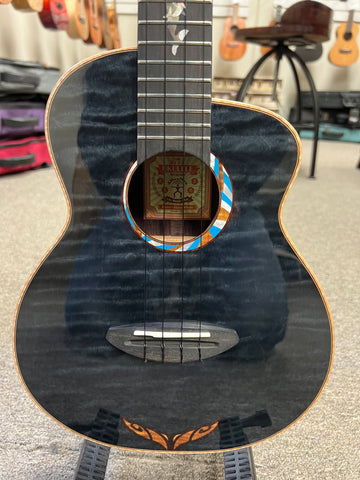 aNueNue Black Whale Solid Cedar/Maple/Rosewood Tenor Ukulele w/Case