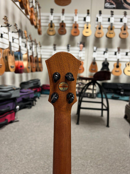 aNueNue UT-214 Cedar Bird Tenor Ukulele w/Case - Solid Cedar/Rosewood