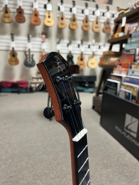 aNueNue UT-330 Blue Moon Tenor Ukulele w/Case -  Torrefied Spruce/Solid East Indian Rosewood