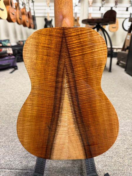 Kanile'a DK-T Solid Koa Tenor Ukulele w/Case - D Series - Made in Hawaii