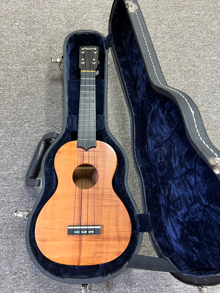 Larrivee Solid Koa Soprano Ukulele w/Case - Pre Loved