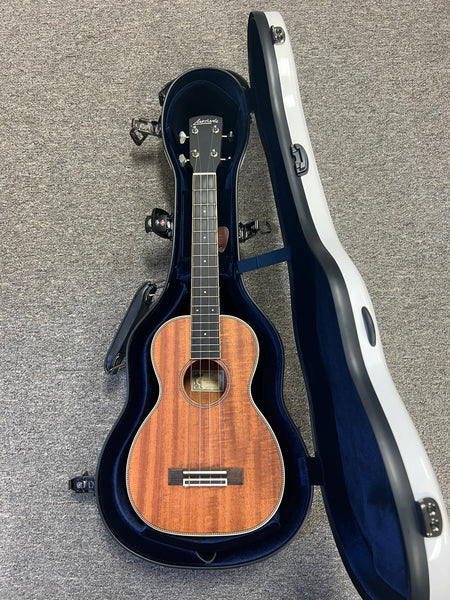 Larrivee UT-40 Solid Mahogany Tenor Ukulele w/Case - Pre Loved
