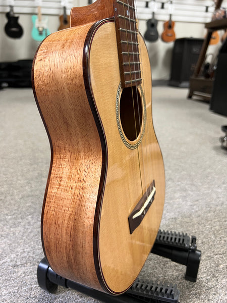 Pepe Romero Custom Tenor Ukulele #219 w/Case - Solid Spruce/Solid Koa - Romero Creations