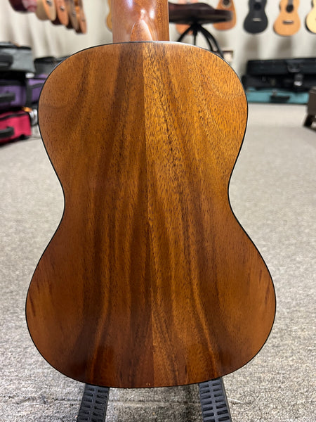 KUMU CF-52A Koa Thin Body Concert Ukulele - Travel Uke