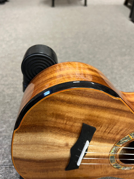 SNAIL S60T Solid Acacia Tenor Ukulele w/Case #2 - Comfort Armrest