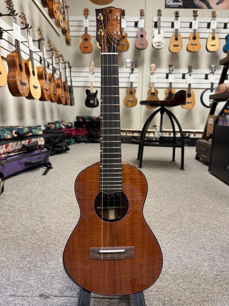Oli L2-TK Uhi Solid Koa Tenor Ukulele w/Case