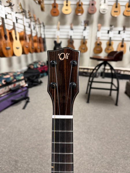 Oli L2-TSR Solid Spruce/Rosewood Tenor Ukulele w/Case