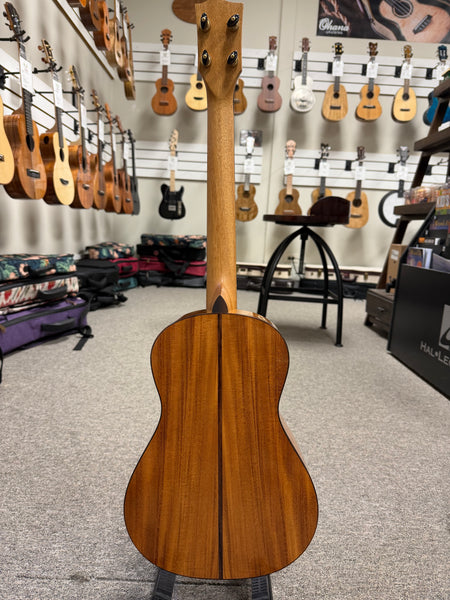 Oli X2-BM Kalo Solid Mahogany Baritone Ukulele w/Case