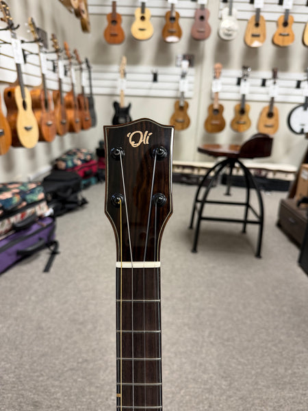 Oli L2-BSR Solid Spruce/Rosewood Baritone Ukulele w/Case