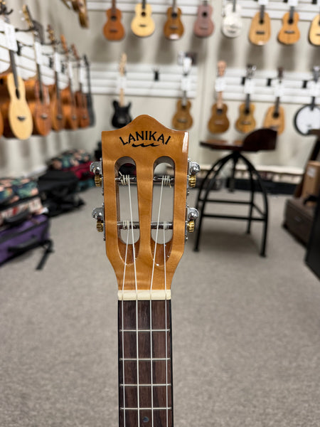 LANIKAI QM-NACET Quilted Maple Electric Tenor Ukulele w/Case - Natural