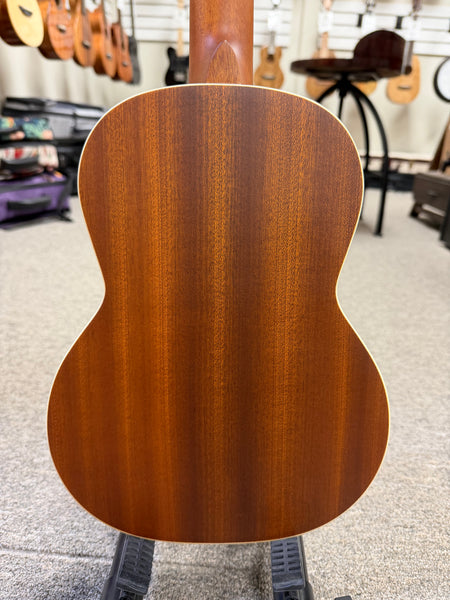 Ohana TK-22 Solid Spruce/Mahogany Tenor Ukulele