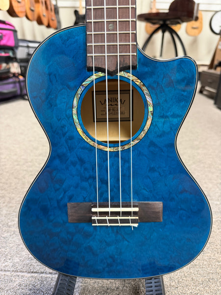 LANIKAI QM-BLCET Quilted Maple Electric Tenor Ukulele w/Case - Transparent Blue