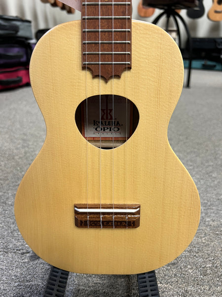 KoAloha KCO-10S Concert Ukulele Opio w/Case - Solid Spruce/Solid Acacia