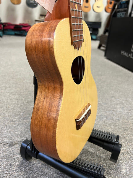 KoAloha KCO-10S Concert Ukulele Opio w/Case - Solid Spruce/Solid Acacia