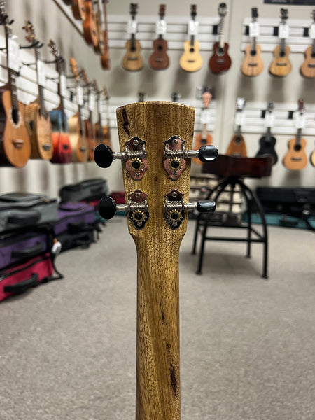 KALA Revelator Nautilus Premium Korina Electric Tenor Ukulele w/Case - Made In The U.S.A.