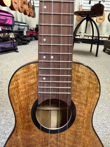Flight Fireball Solid Mango Electric Soprano Ukulele w/Case - Royal Series