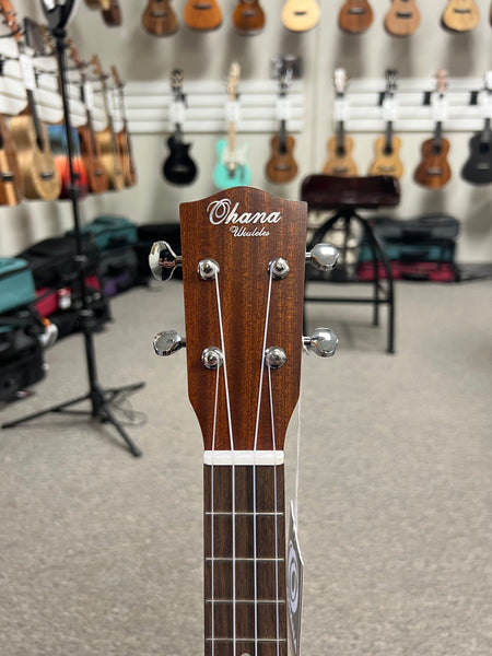 OHANA TKS-22E Slimline Electric Tenor Ukulele - Solid Spruce Top/Mahogany