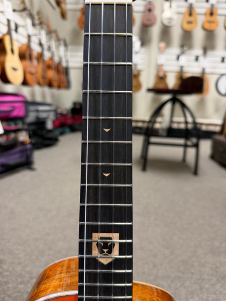 aNueNue LOUT Orange Lion Solid Cedar/Koa Tenor Ukulele w/Case - Pre Loved