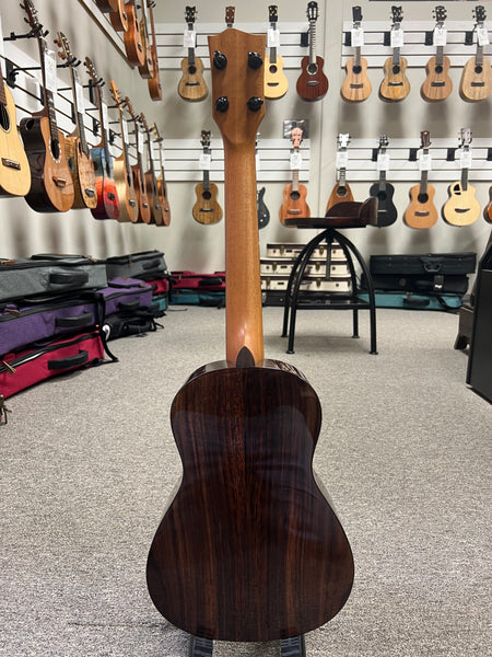 Oli L2-TSR Solid Spruce/Rosewood Tenor Ukulele w/Case