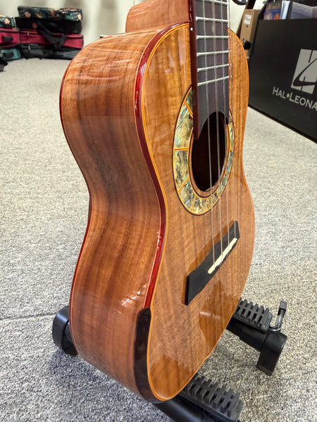 SNAIL S-60C Solid Acacia Concert Ukulele w/Case #1 - Comfort Armrest