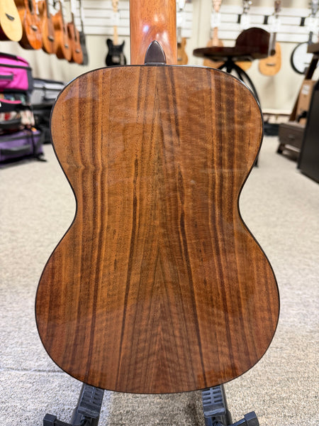 KALA Umbra KA-UM-ACBW-TE Solid Acacia Electric Tenor Ukulele w/Case