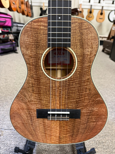 KALA KA-AMNG-TXL Solid Mango Tenor XL Ukulele w/Case - Super Tenor