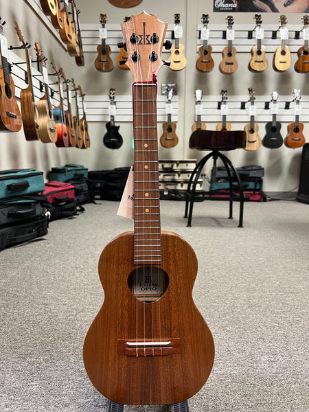 KoAloha KTO-10 Solid Acacia Opio Tenor Ukulele w/Case