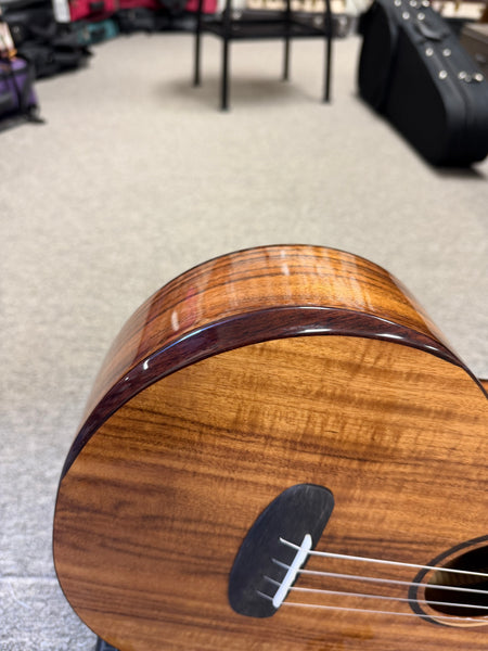 KALA KA-CT-SA-BG Solid Acacia Baritone Ukulele w/Case #1 - Contour Series