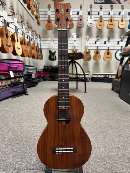 Kamaka HF-2L Solid Koa Concert Long Neck Ukulele w/Case - Made in Hawaii !!