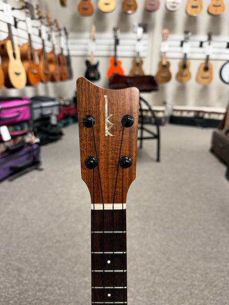 Kamaka HF-2L Solid Koa Concert Long Neck Ukulele w/Case - Made in Hawaii !!