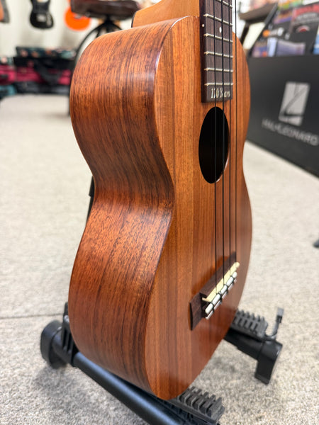 Kamaka HF-2L Solid Koa Concert Long Neck Ukulele w/Case - Made in Hawaii !!