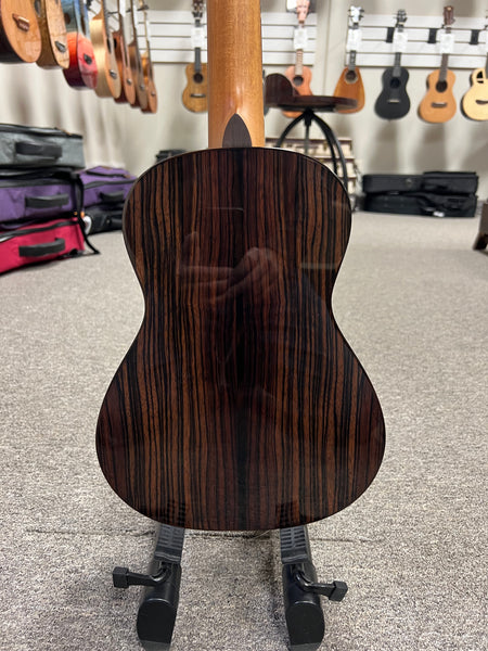 Oli L2-TSE Solid Spruce/Ebony Tenor Ukulele w/Case