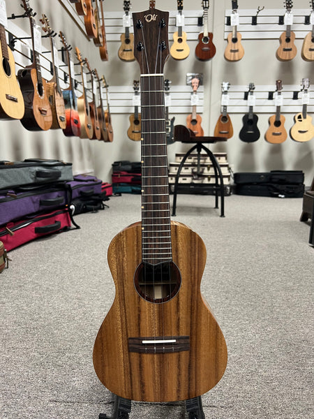 Oli L1-TA Solid Acacia Tenor Ukulele w/Case