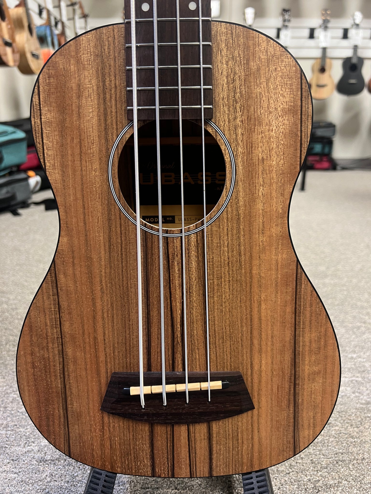 KALA Pacific Walnut Acoustic-Electric U-Bass w/Case - UBASS-PW-FS