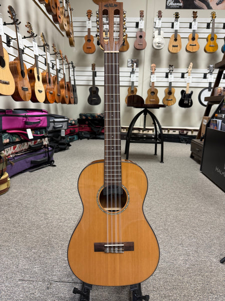 KALA KA-SCAC-B8 Solid Cedar Top/Acacia 8 String Baritone Ukulele
