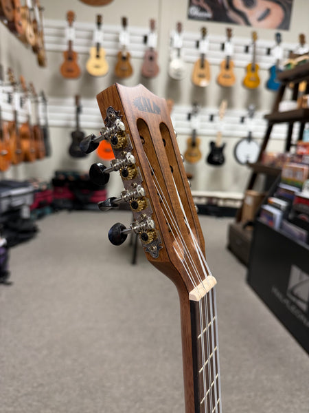 KALA KA-SCAC-B8 Solid Cedar Top/Acacia 8 String Baritone Ukulele