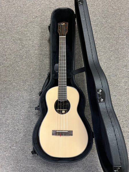 Oli L2-BSE Solid Spruce/Ebony Baritone Ukulele w/Case