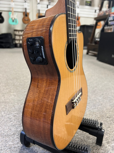 KALA KA-SCAC-T-CE Solid Cedar Top Acacia Tenor Electric Cutaway Ukulele