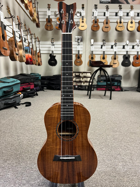 Makaio MKT-10 Koa Tenor Ukulele w/Case