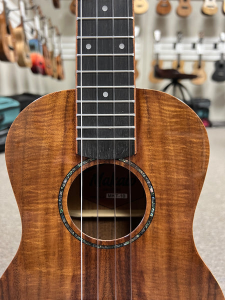 Makaio MKT-10 Koa Tenor Ukulele w/Case