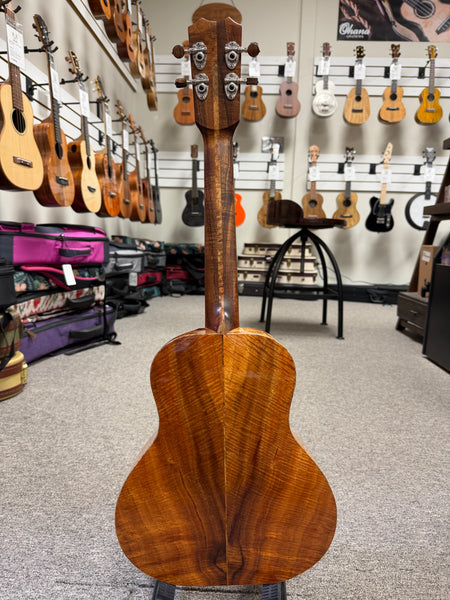 Kanile'a 2022 Platinum Super Tenor Ukulele w/Case - Pre Loved - Limited Edition