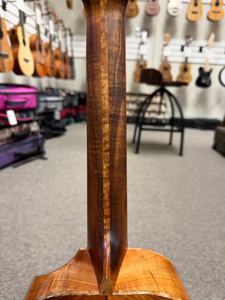 Kanile'a 2022 Platinum Super Tenor Ukulele w/Case - Pre Loved - Limited Edition