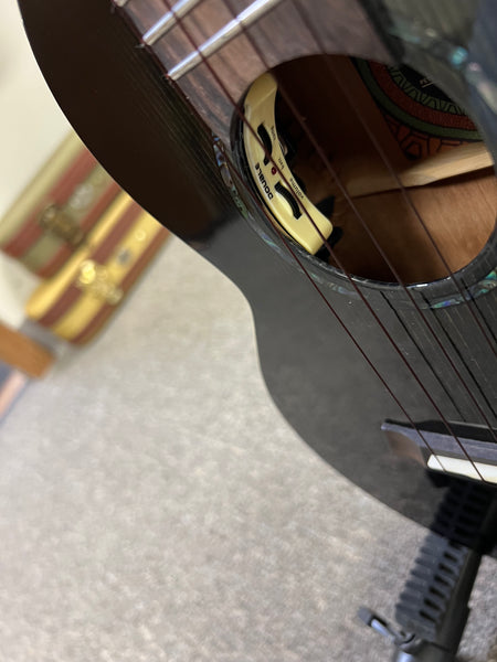Flight Peter Moss Electric Tenor Ukulele w/Case -Black Moonburst