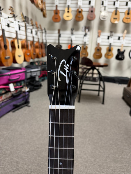 Romero Creations Daniel Ho 6 String Solid Spruce/Phoenix Dreadnought Nylon String Baritone Ukulele/Guitar w/Case - RC-DH6D-SP